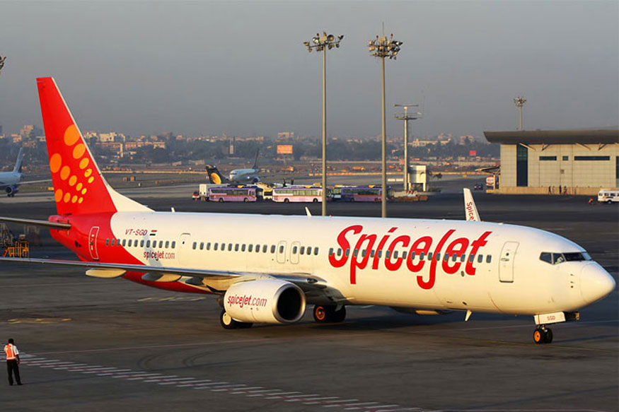 SpiceJet technician gets stuck in aircraft’s landing gear door, dies