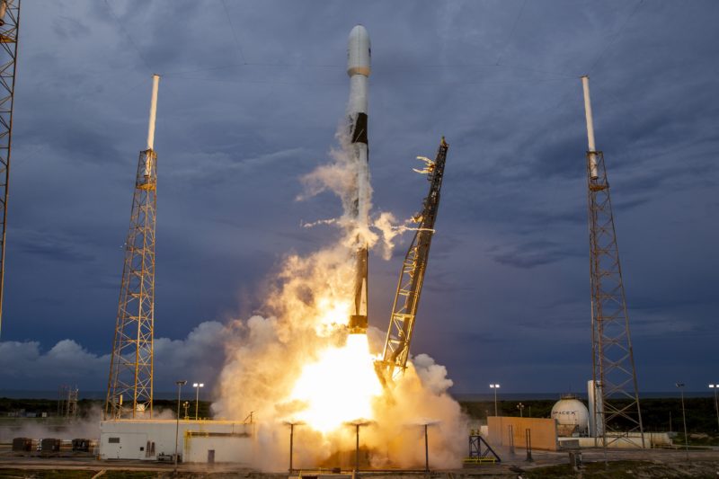 Boeing-built satellite to bring affordable broadband to Africa, Europe, Middle East