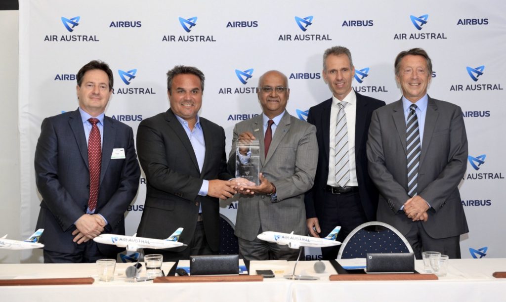 Airbus, Air Austral sign a purchase agreement for three A220s