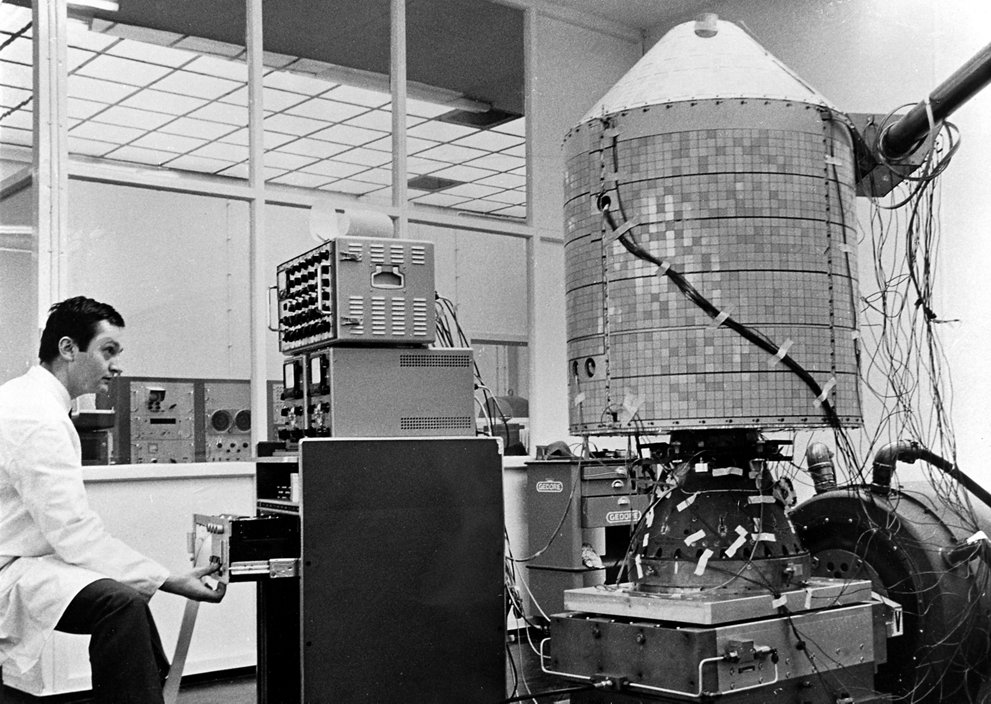 Fifty years ago: the successful launch of the Azur research satellite