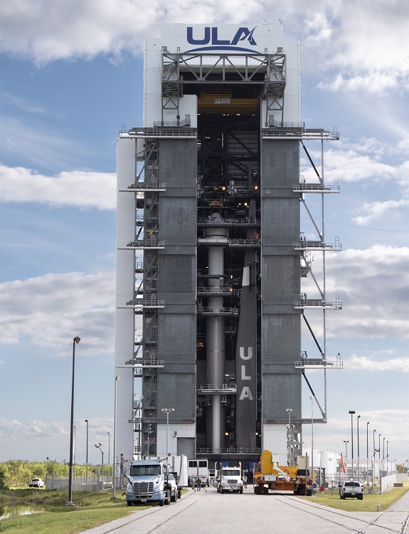 Boeing Starliner placed atop United Launch Alliance rocket for first flight