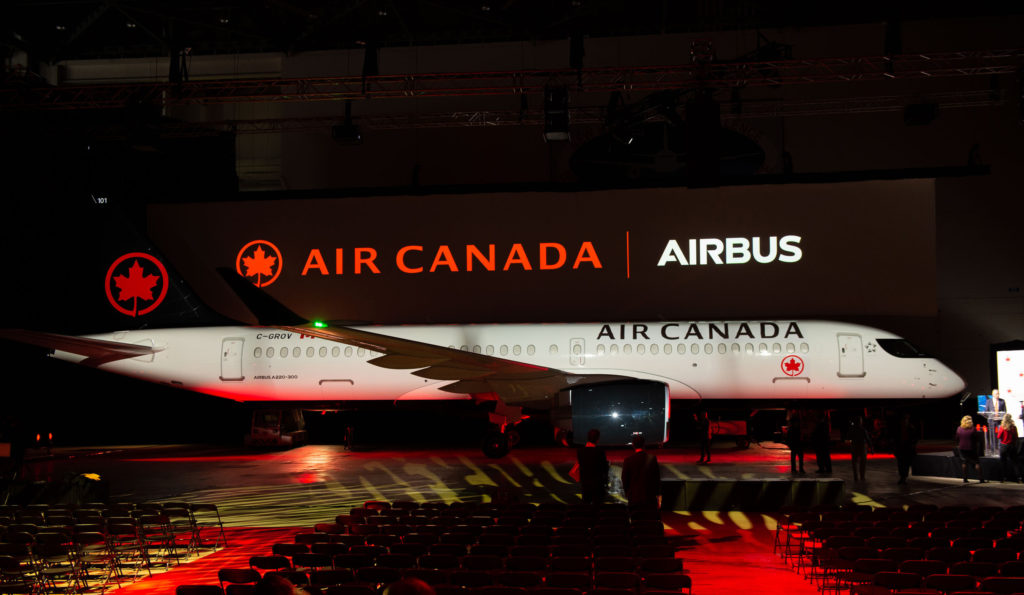 Air Canada celebrates arrival of its First Airbus A220