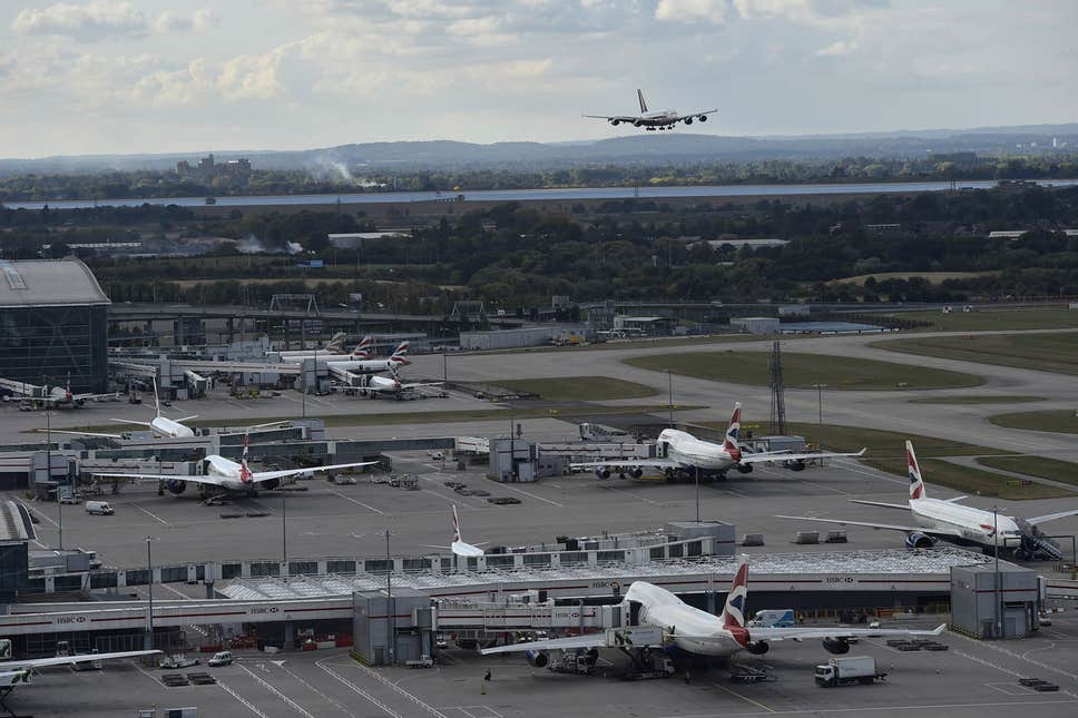 EasyJet, Heathrow want early exit from UK quarantine rules
