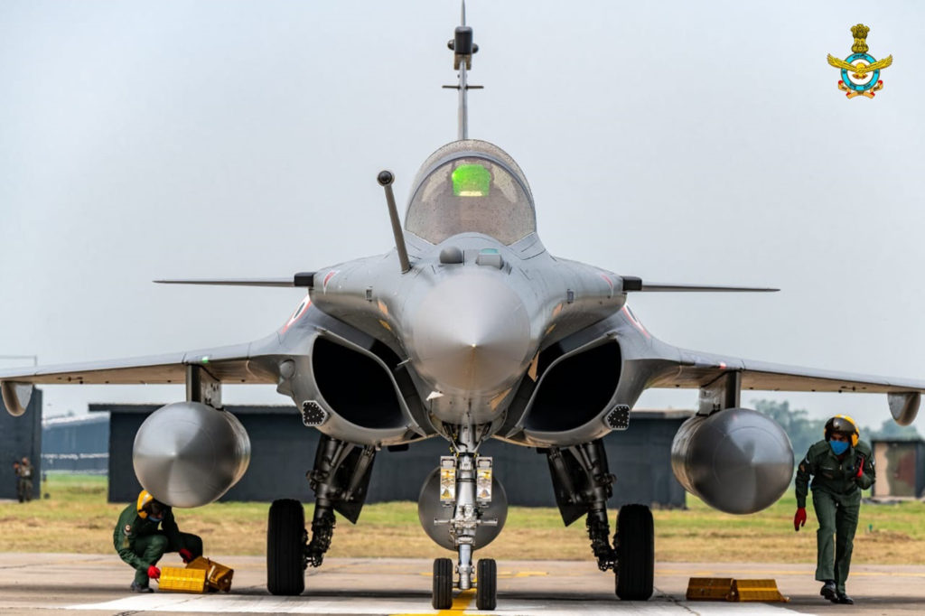 5 Rafale jets arrive in India in a boost to IAF’s combat capability