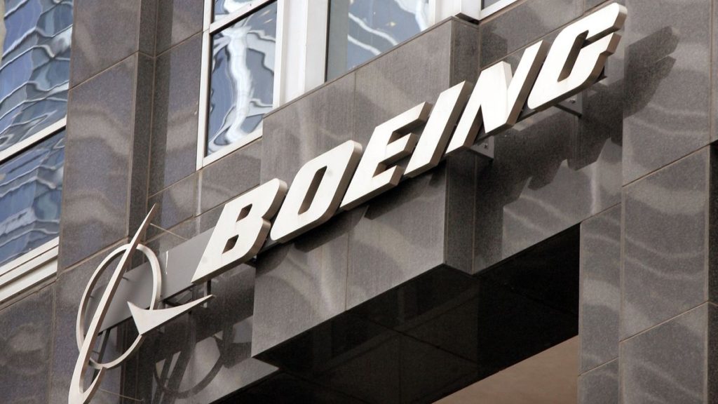 Boeing awards $1.5 million to expand technology access for CPS Students