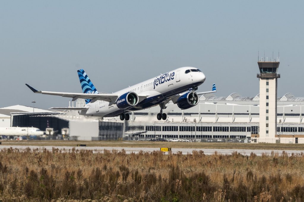 JetBlue’s first A220 “Hops” to the sky for the first time