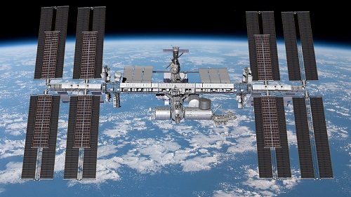 Boeing to provide six more Solar arrays for international space station