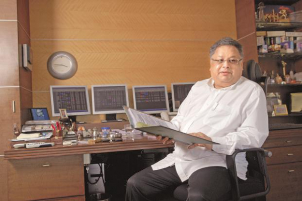Rakesh Jhunjhunwala plans 70 planes for new ultra-low cost airline