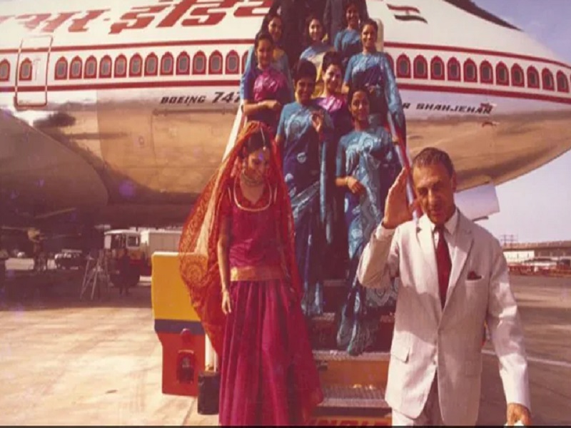 Tatas retakes Air India, makes Rs 18,000 crore winning bid